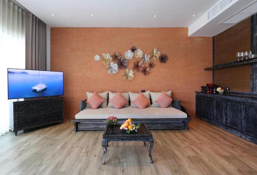Люкс Повышенной Комфортности, Ananya Lipe Resort