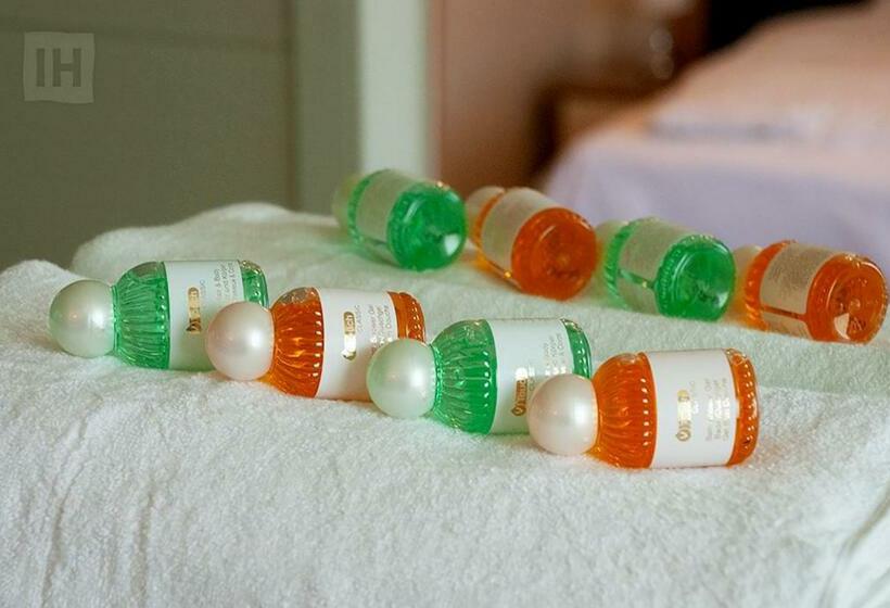 غرفة قياسية فردية, Isha