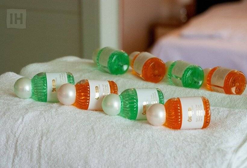 غرفة قياسية, Isha