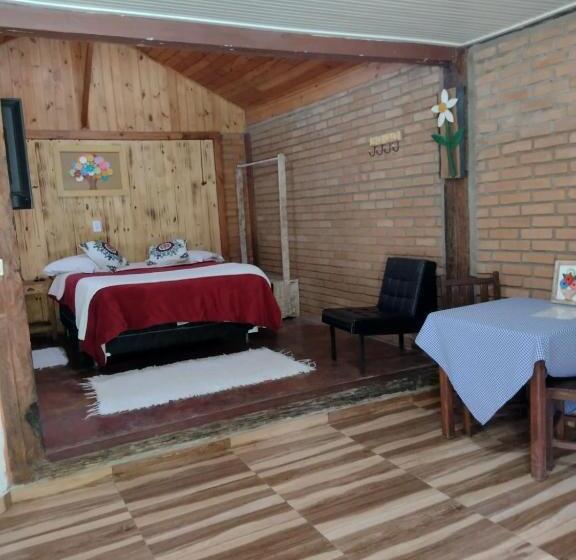 Номер Стандарт Вид на Бассейн, Pousada Toque De Minas