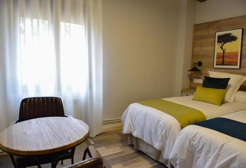 标准间, La Casita De El Cuervo