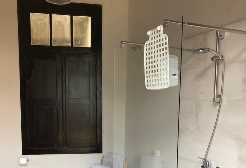 スタンダードルーム, Villa Nestor