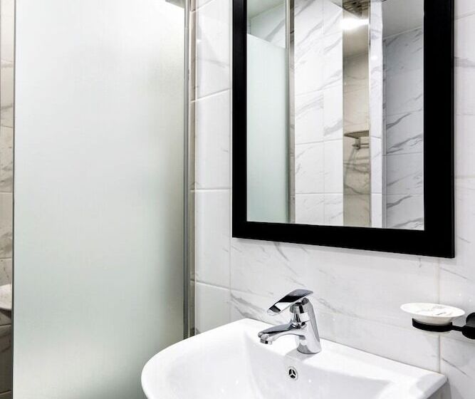 غرفة قياسية, Siheung Seoul Tourist