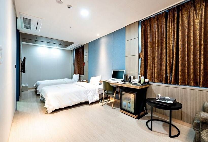 غرفة ديلوكس, Siheung Seoul Tourist