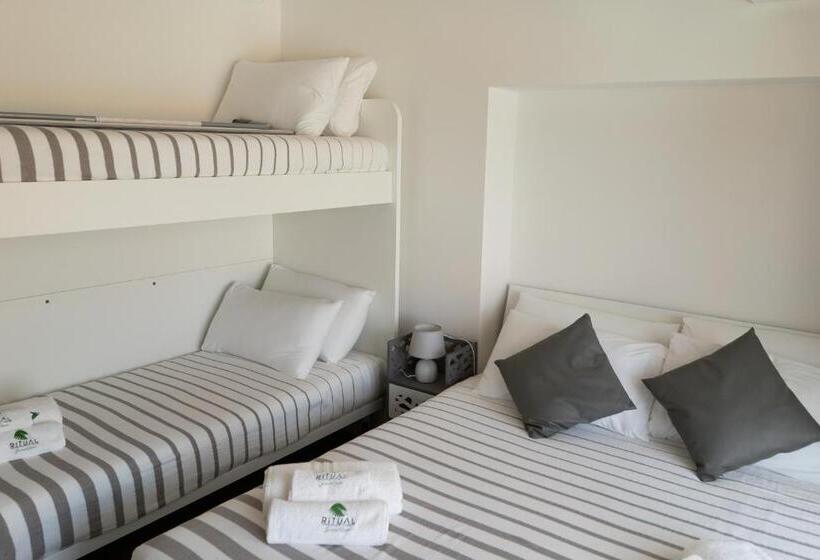 带海景标准四人间, Ritual Sunset Lover