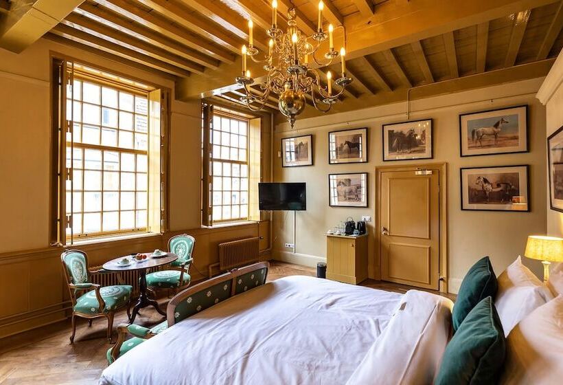 高级大房间, Beijers