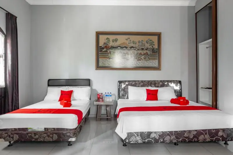 ファミリールーム, Reddoorz Syariah Near Rri Malang