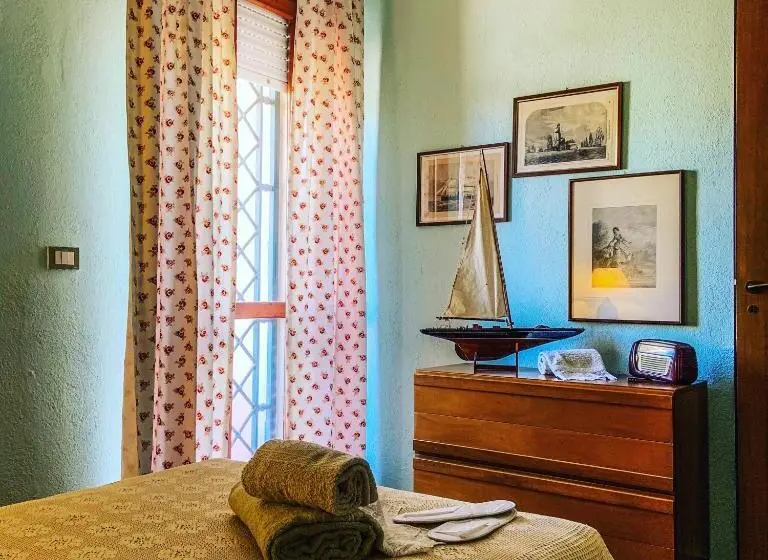 スタンダードシングルルーム, Villa Il Vento E Il Mare