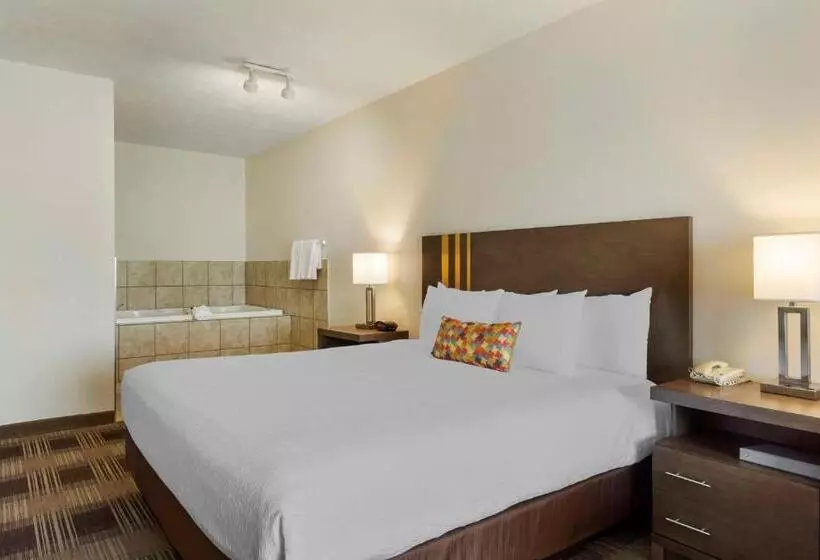 Sviitti Poreallas, Best Western Plus The Inn At Horse Heaven