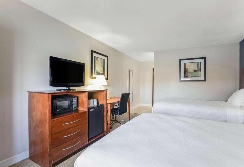 Номер Стандарт 2 Двуспальные Кровати, Best Western U. S. Inn