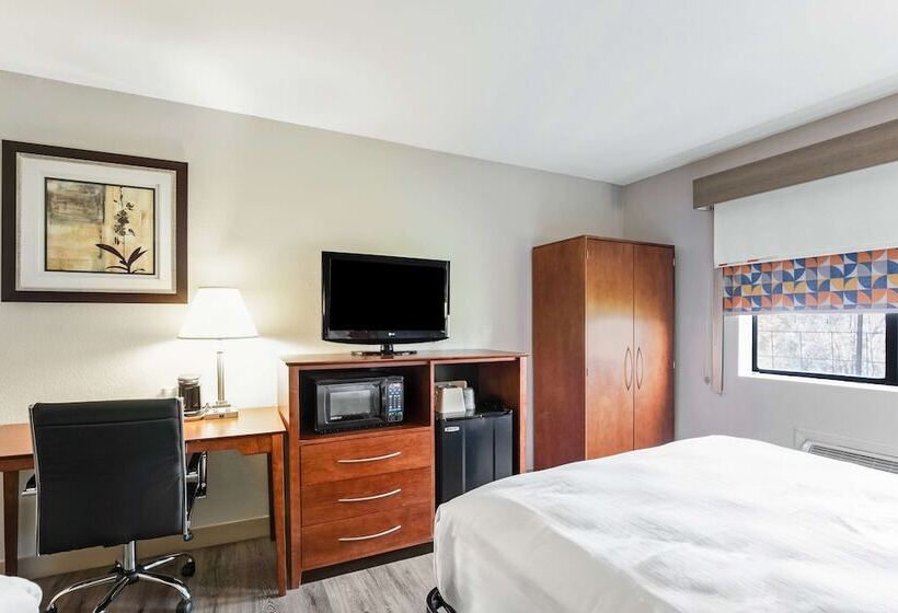 Номер Стандарт 2 Двуспальные Кровати, Best Western U. S. Inn