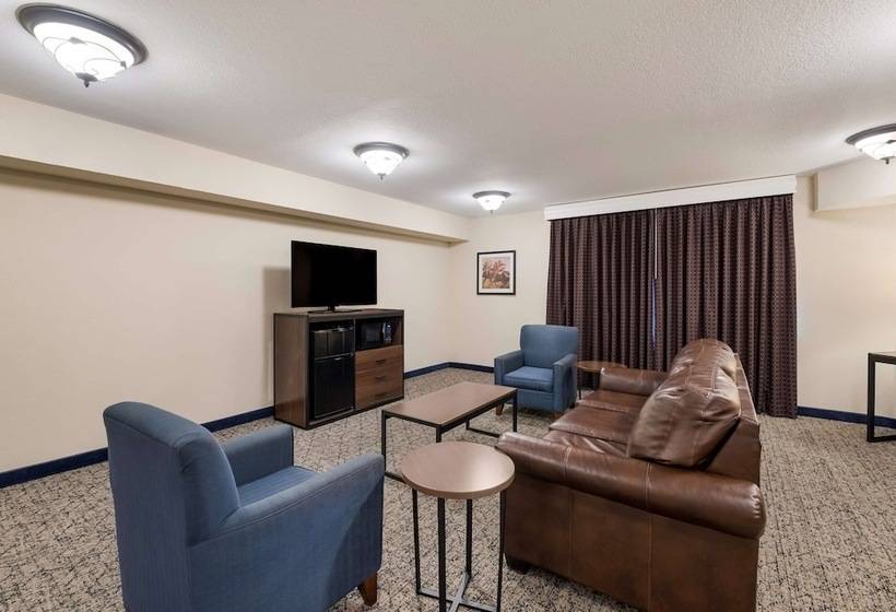 סוויטה משפחתית, Best Western Winners Circle