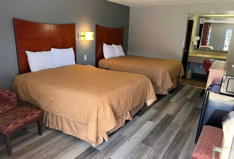 エコノミールーム, Briarwood Inn