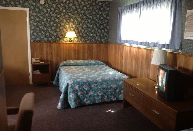 スタンダードトリプルルーム, Bridgeport Inn