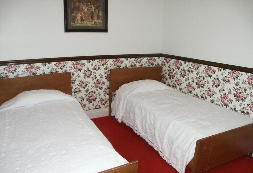 バスルーム共有のシングルスタンダード, Bridgeport Inn