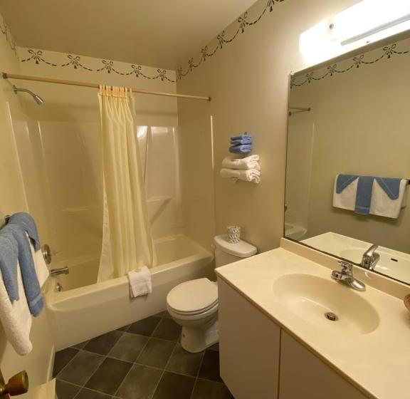Стандартный Номер Кровать Кинг, Birchwood Inn