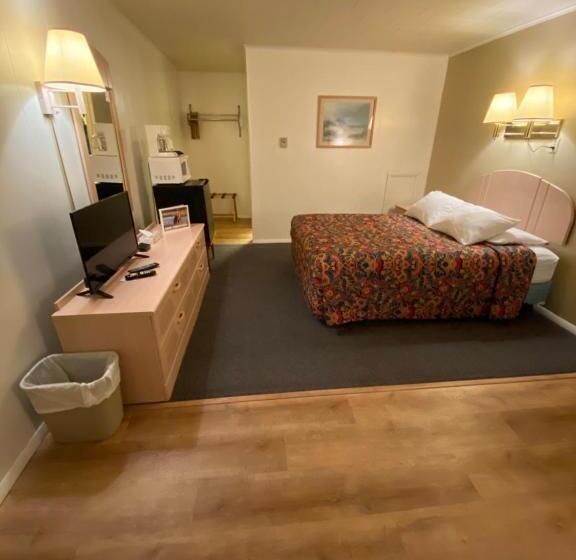 غرفة قياسية سرير كينج, Birchwood Inn