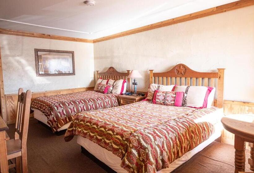 Quarto Estandar, The Big Texan Motel