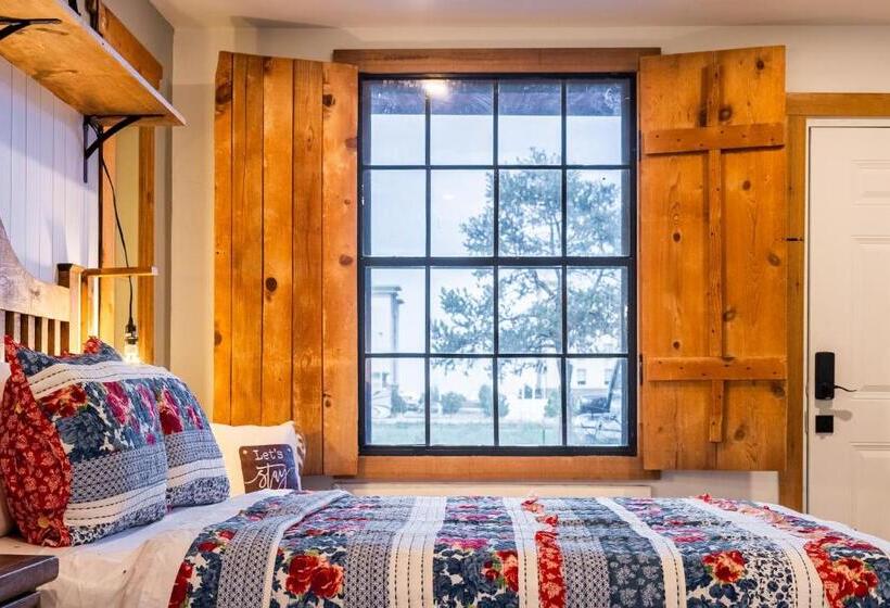 Quarto Deluxe, The Big Texan Motel