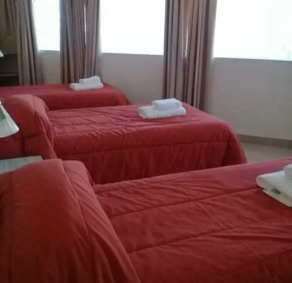 اتاق راحتی سه تخته, Select Inn
