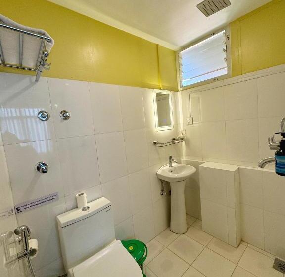 اتاق استاندارد با تخت بزرگ, Peace And Joy Guest House