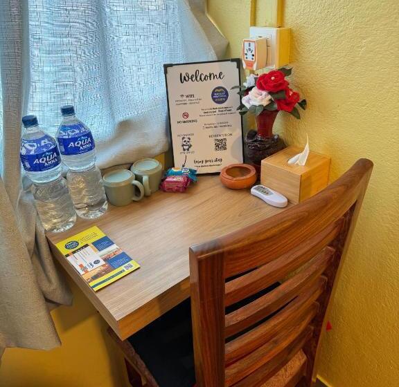 اتاق استاندارد با تخت بزرگ, Peace And Joy Guest House