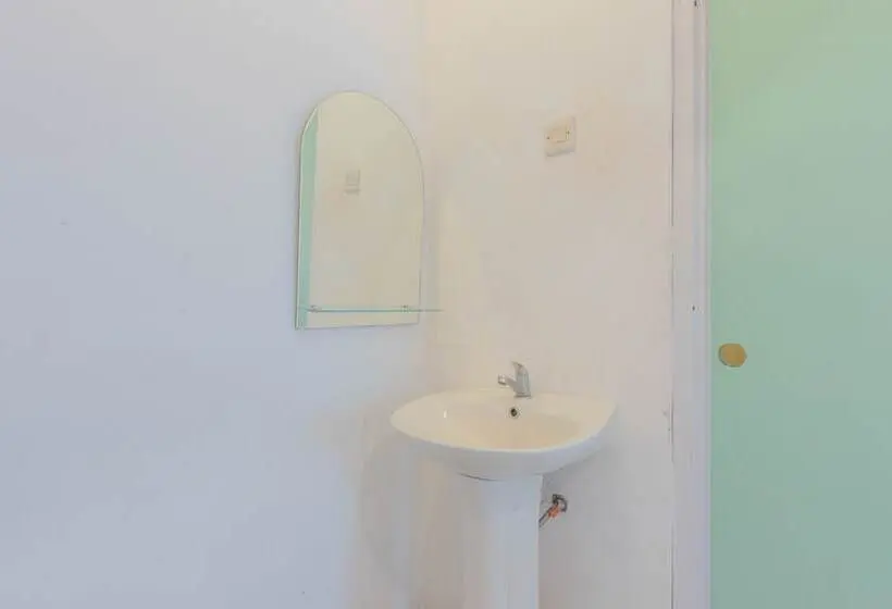 デラックススイート, Urbanview Hotel Gunung Geulis Village By Reddoorz