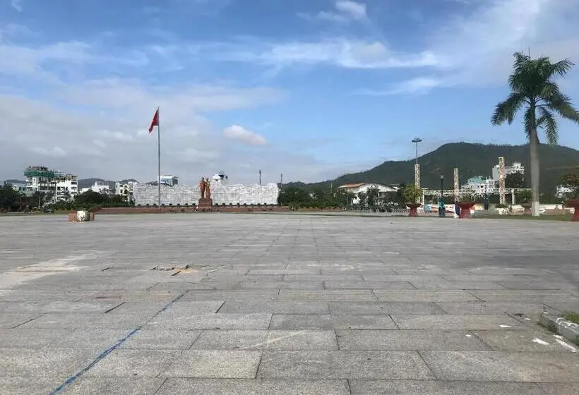 اتاق استاندارد چهار تخته با چشم‌انداز دریا, Hoàng Hưng