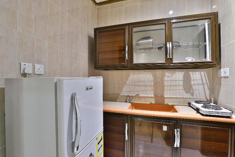 带1个卧室的豪华公寓, Oyo 273 Star Yanbu Suites