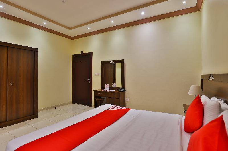 带2个卧室的公寓, Oyo 273 Star Yanbu Suites