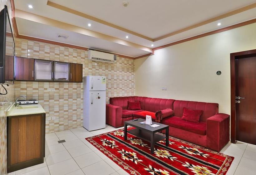 带2个卧室的公寓, Oyo 273 Star Yanbu Suites