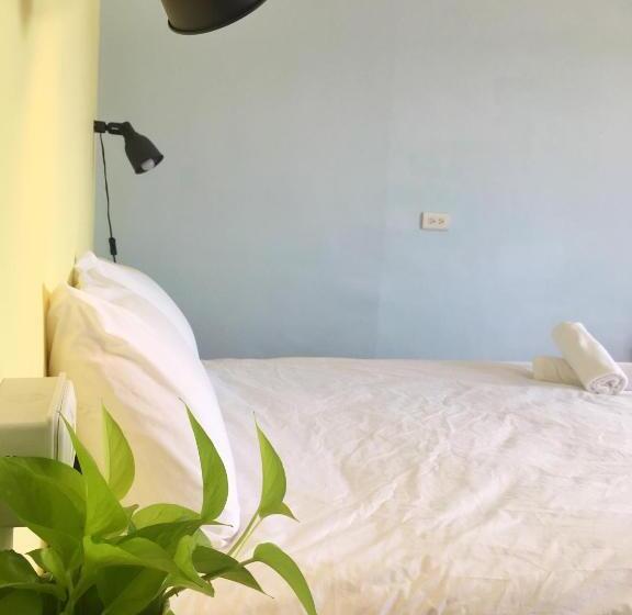 اتاق استاندارد با بالکن, Say Hi B&b