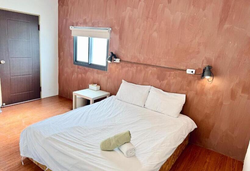 اتاق استاندارد, Say Hi B&b