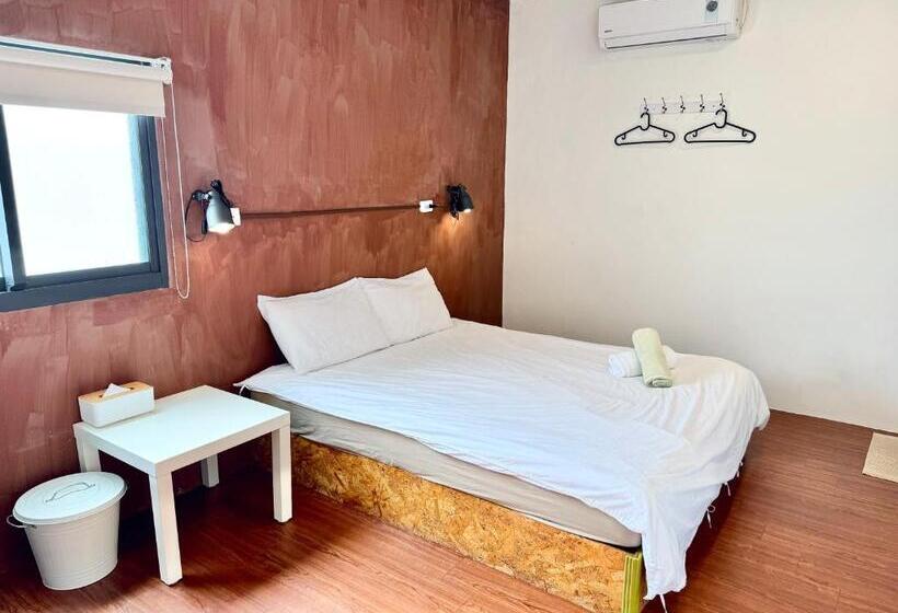 اتاق استاندارد, Say Hi B&b