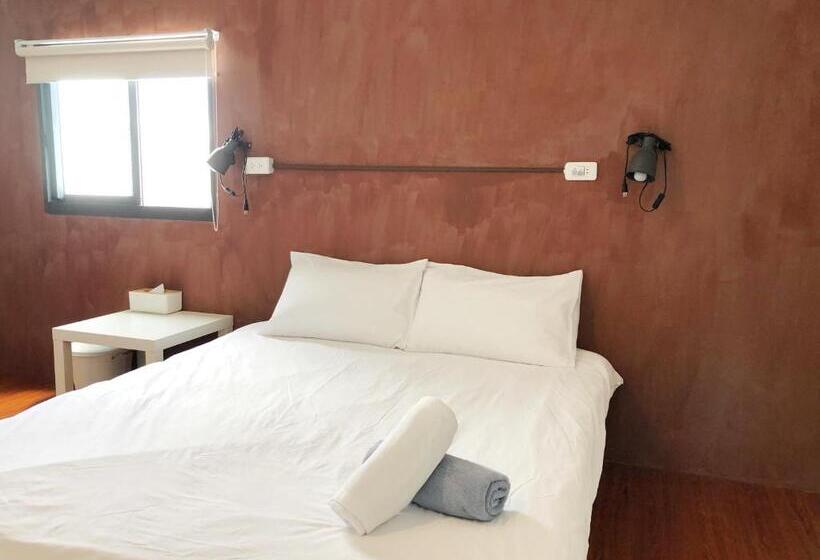 اتاق استاندارد, Say Hi B&b