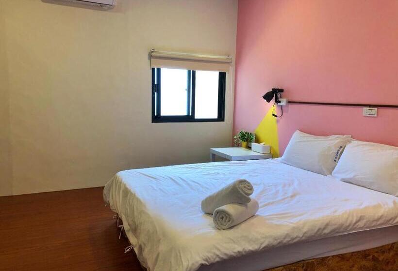 اتاق استاندارد, Say Hi B&b