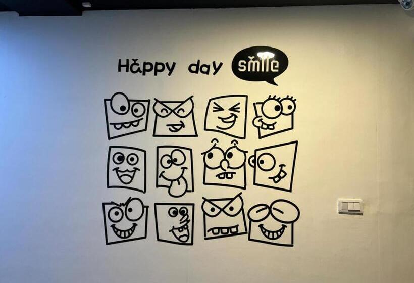 اتاق استاندارد چهار تخته, Joy Garden