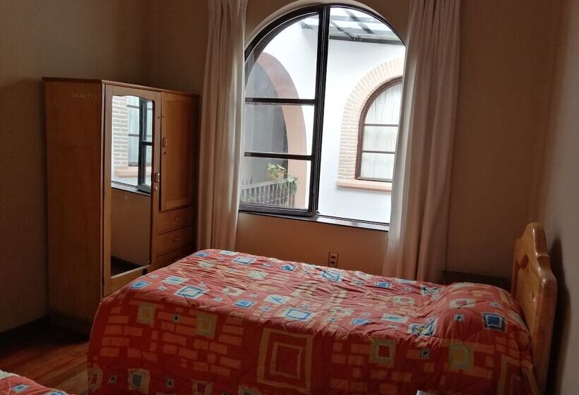 اتاق استاندارد, Casa Treveris   Non Profit Hostel