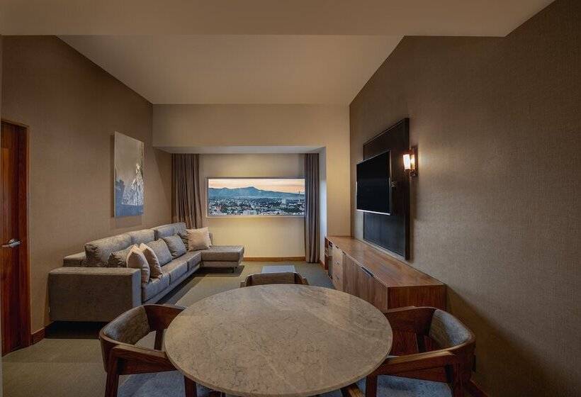 Люкс Мастер, Fiesta Americana San Luis Potosi