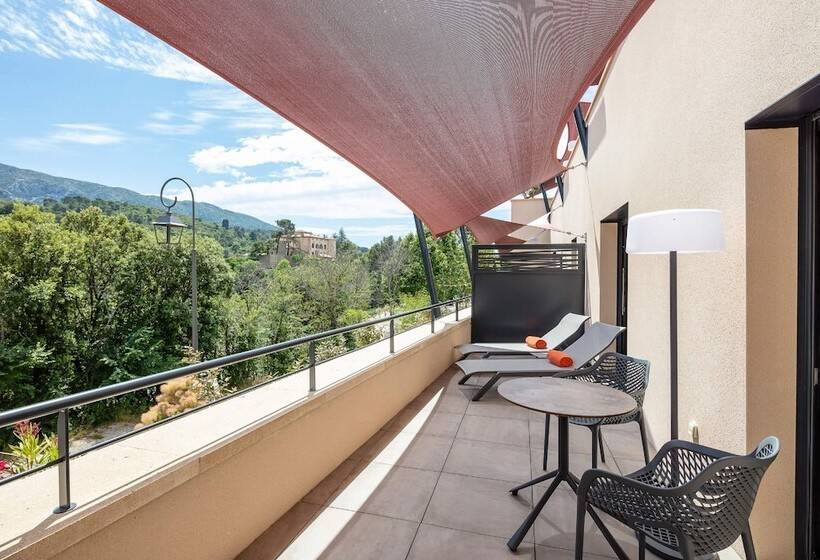 جناح برستيج, Sainte Victoire