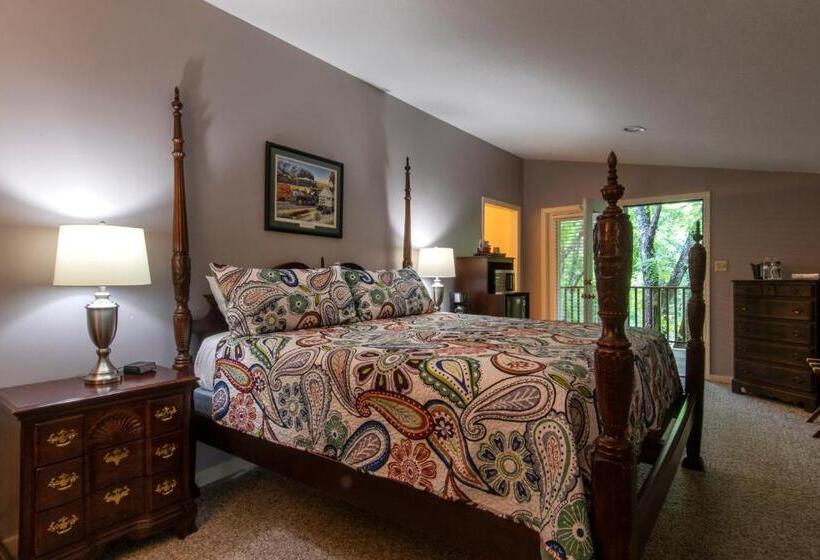 Номер Deluxe Кровать Кинг, Mckinley Edwards Inn