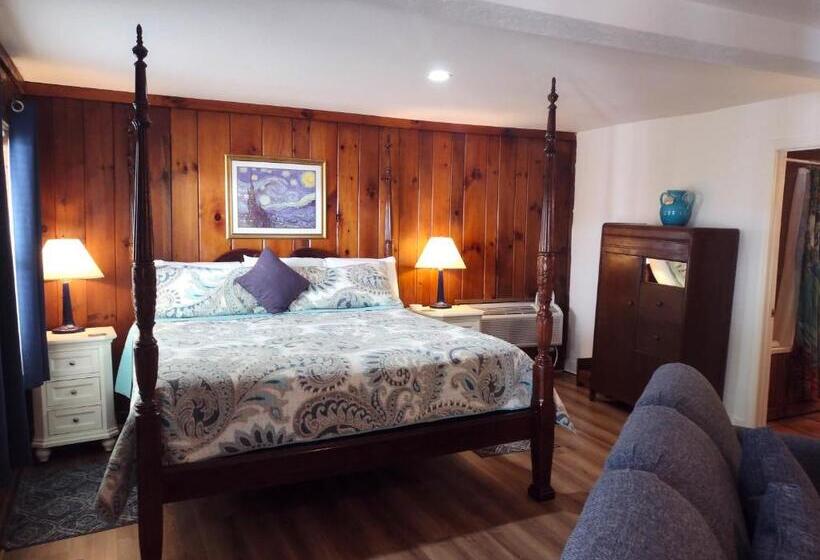 חדר דחוקס עם מיטת קינג, Mckinley Edwards Inn