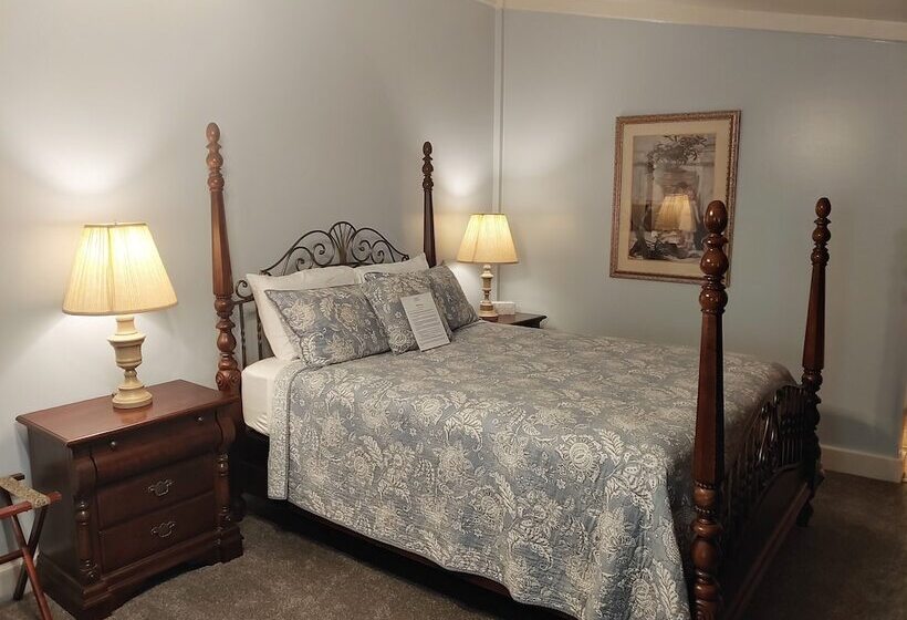 חדר דלוקס, Mckinley Edwards Inn