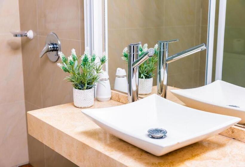 اتاق لوکس با تخت بزرگ, Estancia Los Cuartos