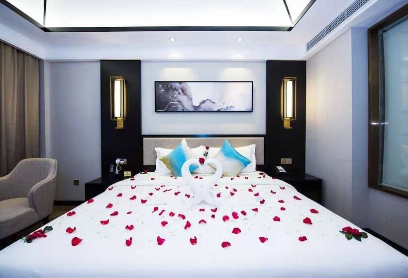 豪华房间, Le Chen Miiya