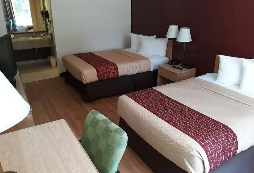 ２ダブルベッドのスタンダードルーム, Budgetel Inn   Phenix City