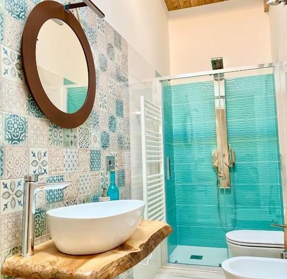 Quarto Deluxe, Rosamare