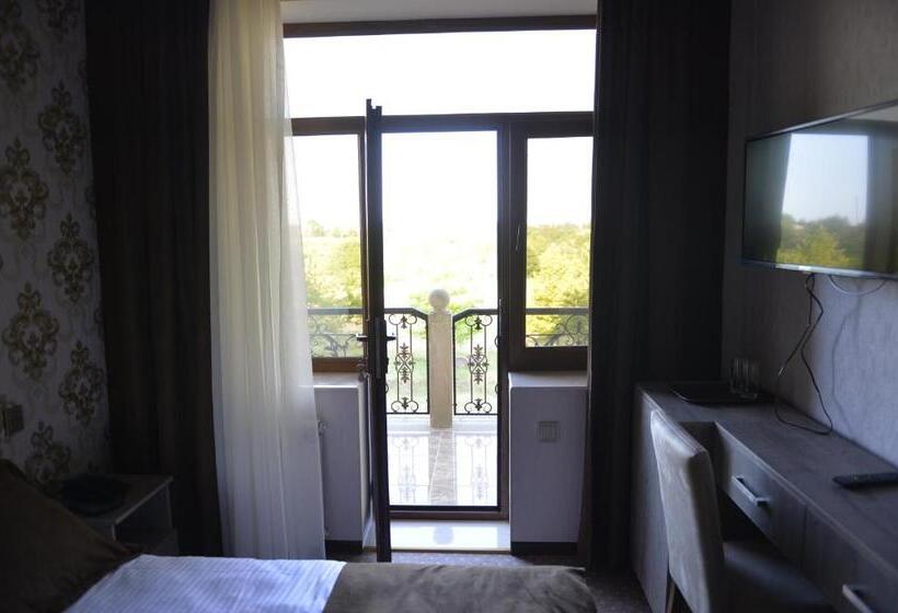 اتاق استاندارد یک نفره, Hirkan Park