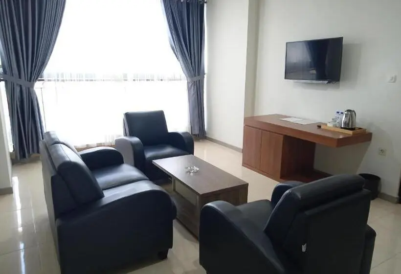 Sviitti, Nalendra Plaza Subang