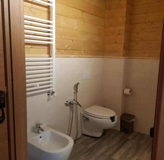 חדר סטנדרט, מיטת קינג, מותאם לאדם עם מוגבלויות, Lorica Suite Lago